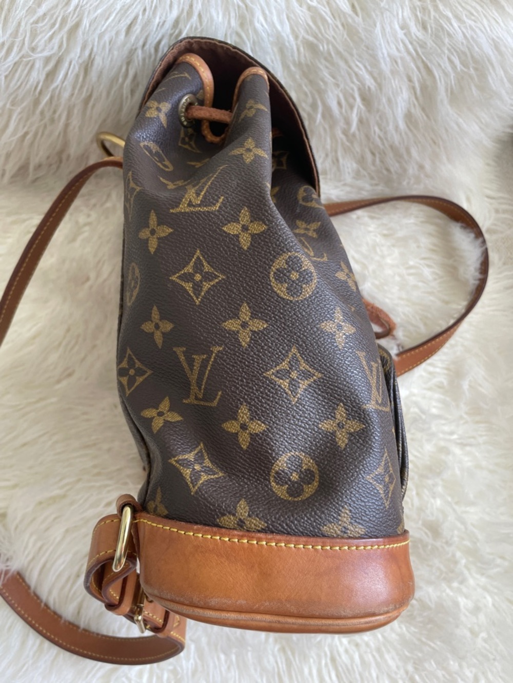 Louis Vuitton MM backpack - Picture 5 of 17